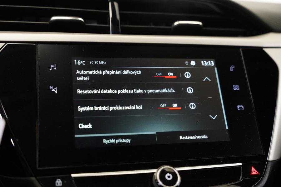 Opel Corsa 1.2 Turbo 74 kW – foto 19