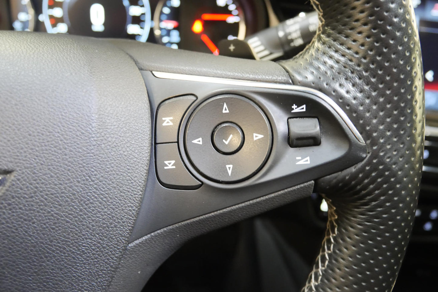 Opel Insignia Country Tourer 2.0 SIDI 191 kW