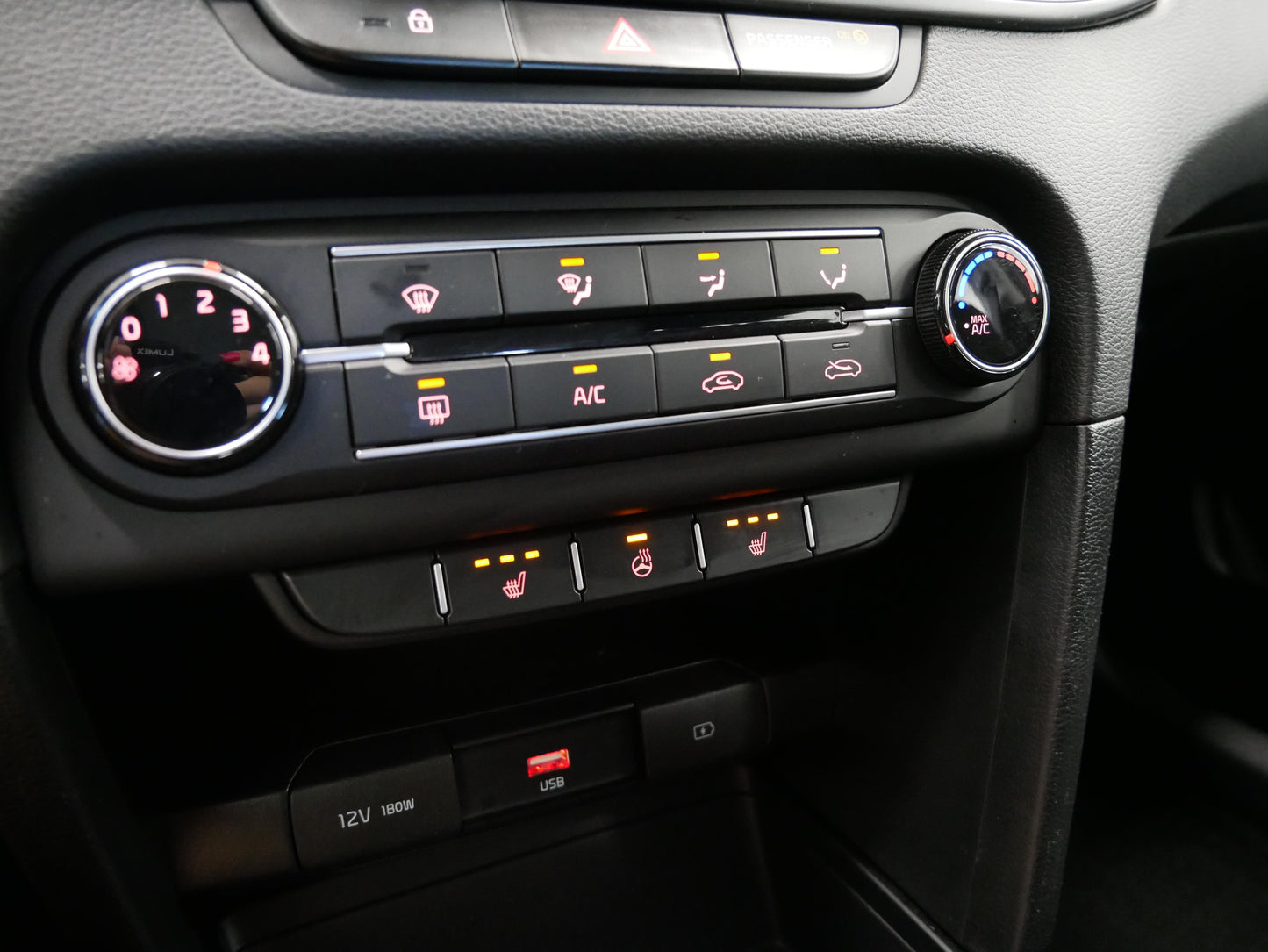 Kia Cee´d 1.0 T-GDI 74 kW Spin