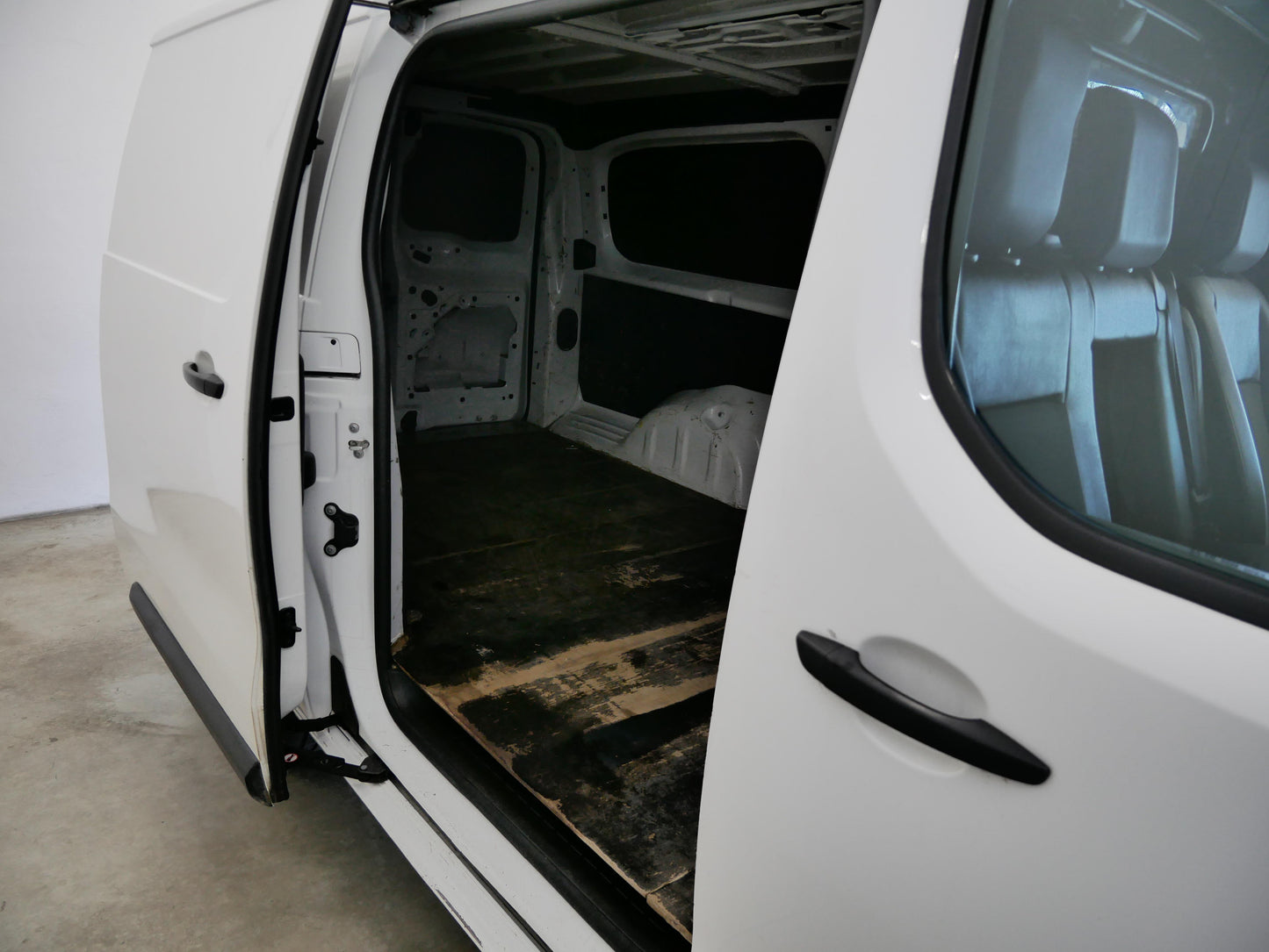 Toyota Proace 2.0 D-4D L3H1 3 místa