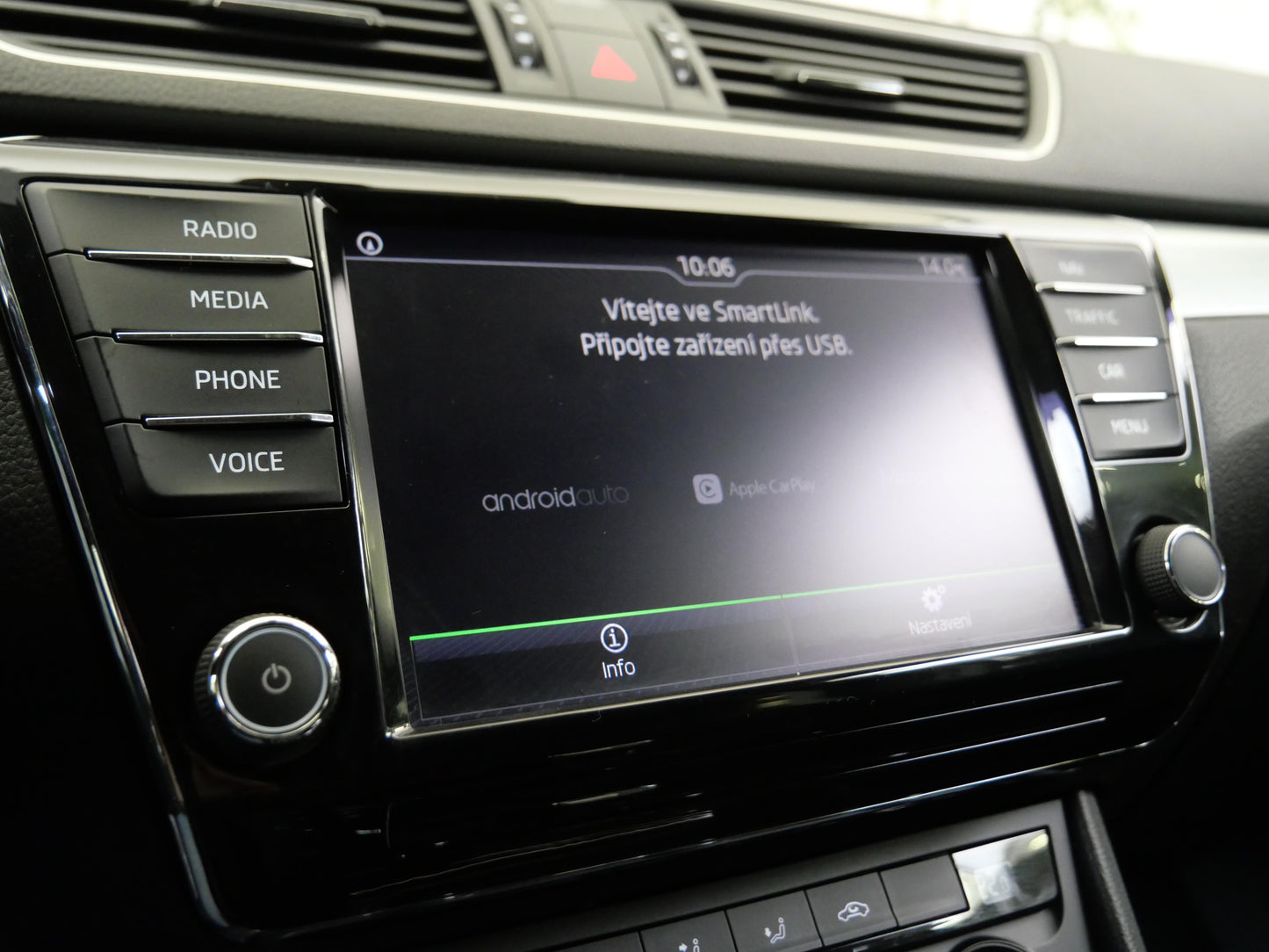 Škoda Superb 2.0 TDI 140kW DSG 4x4 Ambition