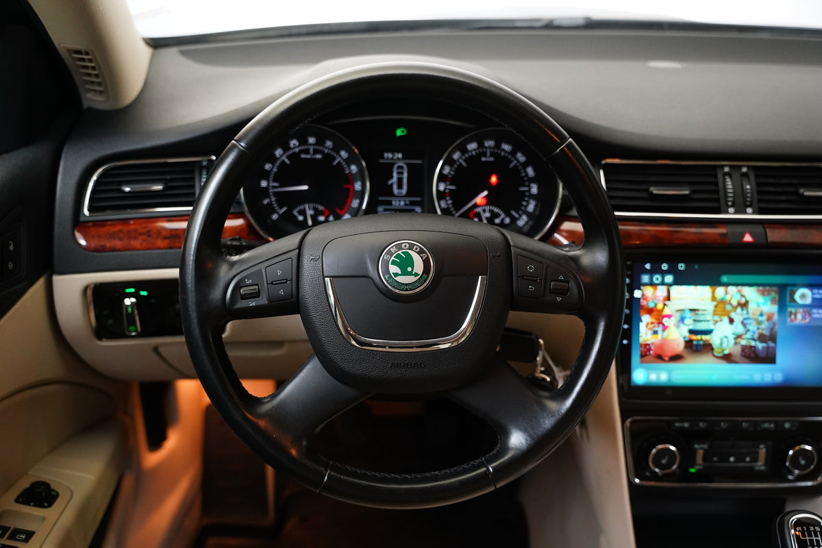 Škoda Superb 2.0 TDI 103 kW Elegance