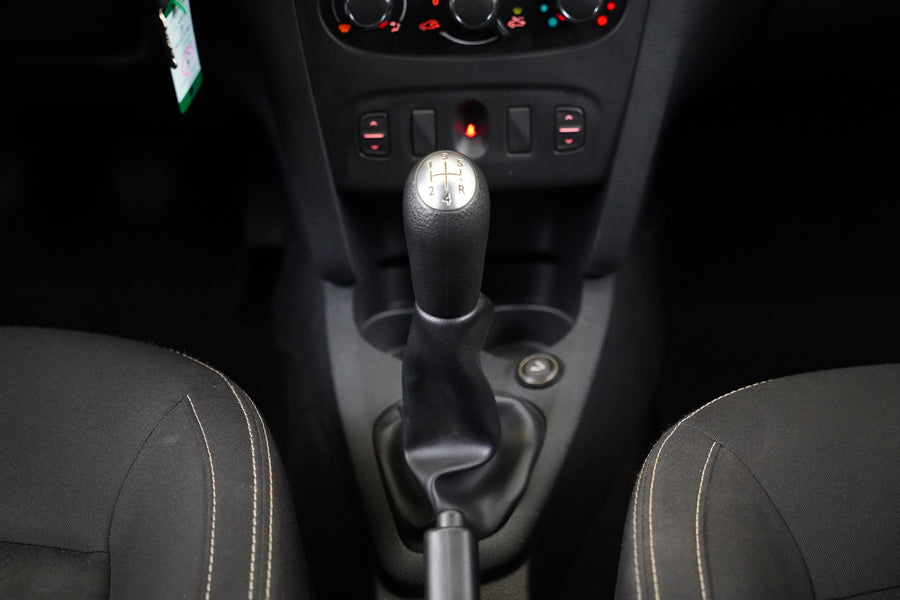 Dacia Sandero 1.2 i 16V 55 kW Laureate – foto 18