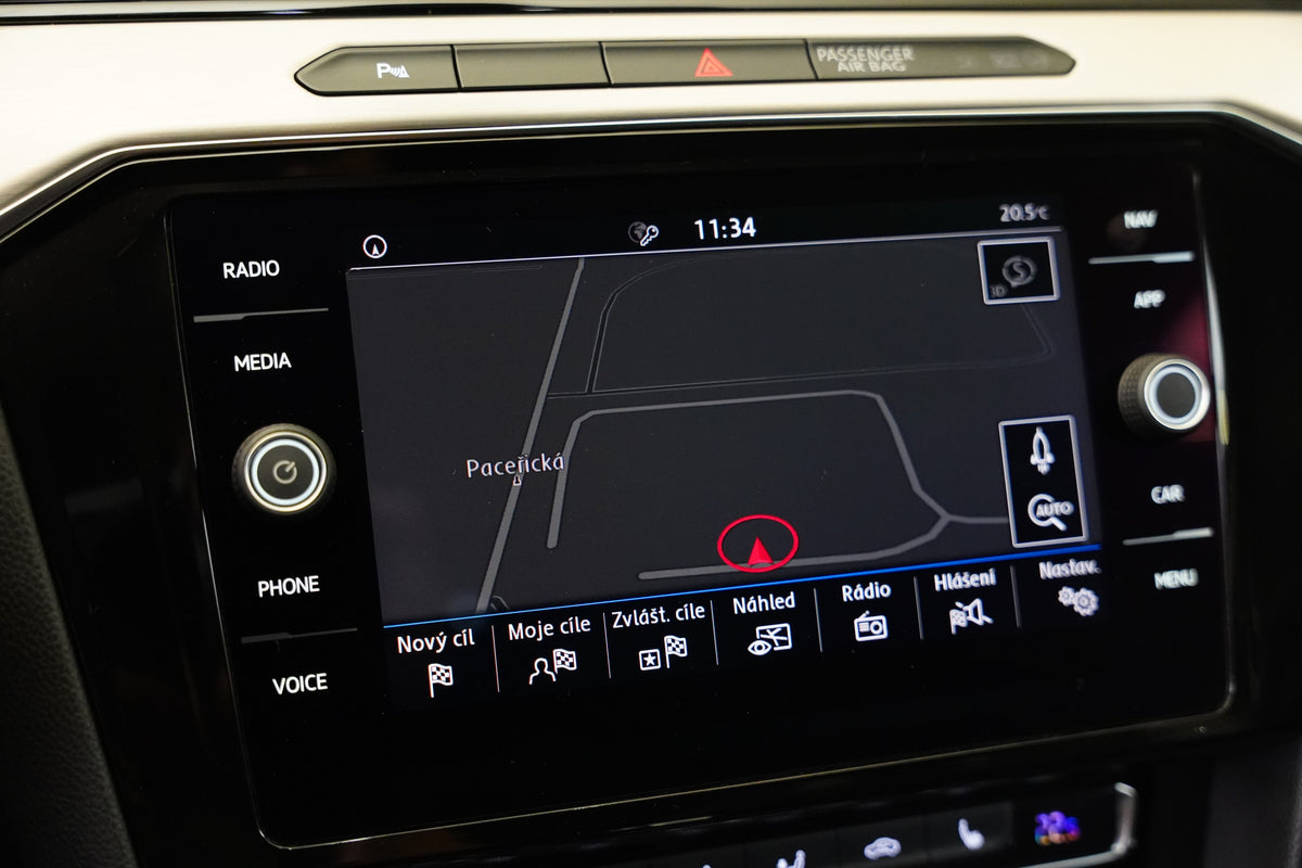 Volkswagen Passat 2.0 TDI 140kW 4Motion Highline – foto 18