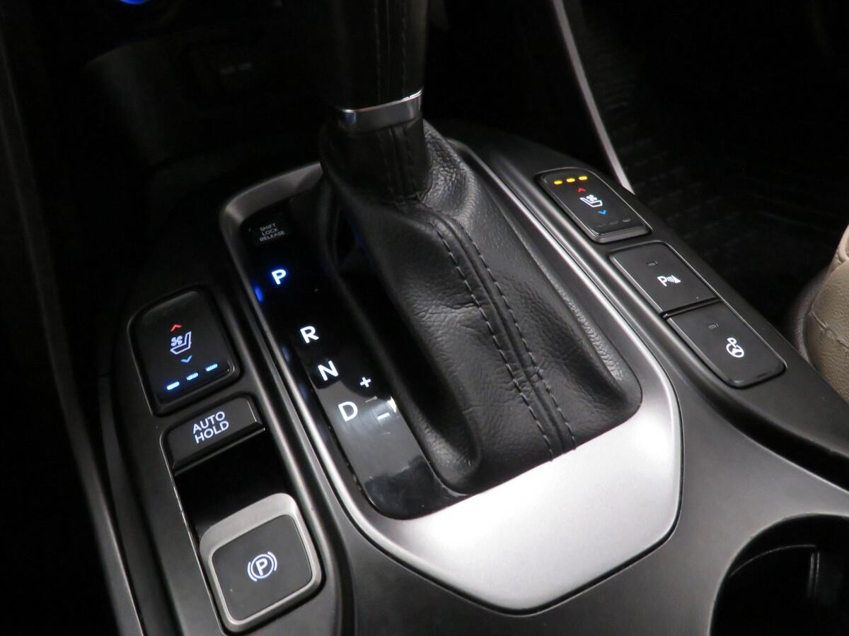 Hyundai Grand Santa Fe 2.2 CRDi 145 kW Luxury