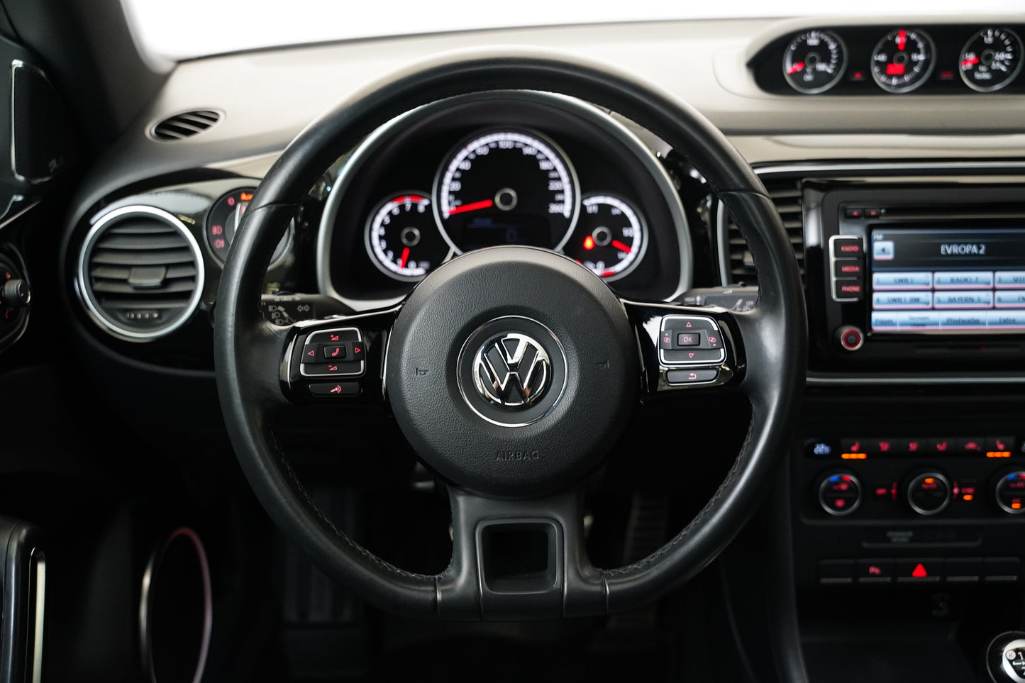 Volkswagen Beetle 1.4 TSI 118 kW Sport