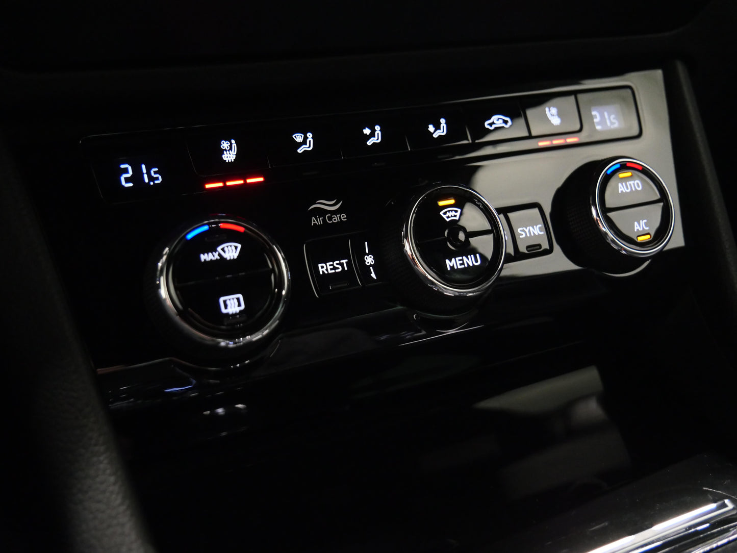 Škoda Superb 2.0 TDI 147kW L&K