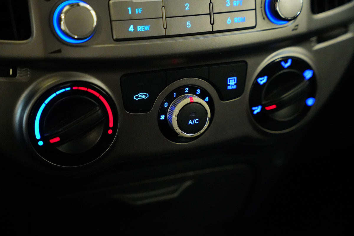 Hyundai i20 1.3 63 kW – foto 18