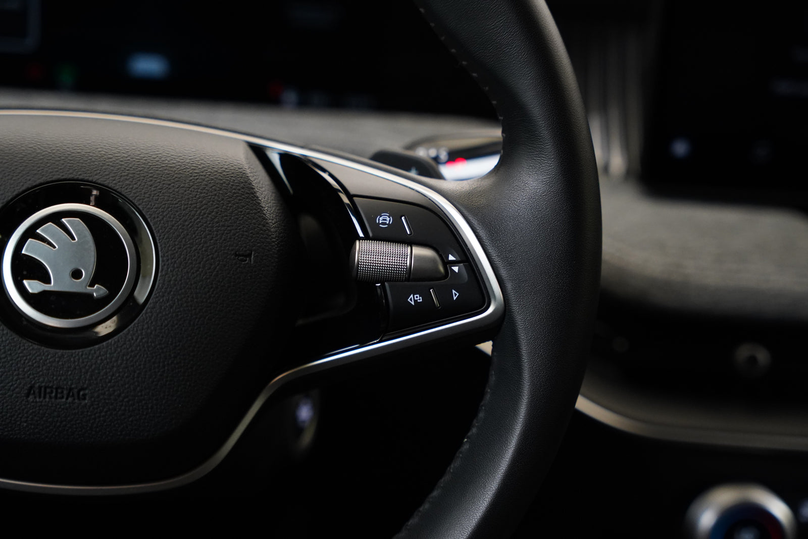 Škoda Superb 2.0 TDI 110kW Selection – foto 18