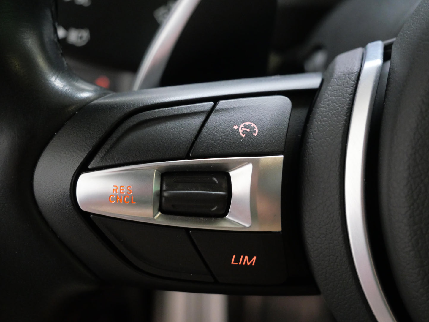 BMW X1 25d 170 kW xDrive M paket