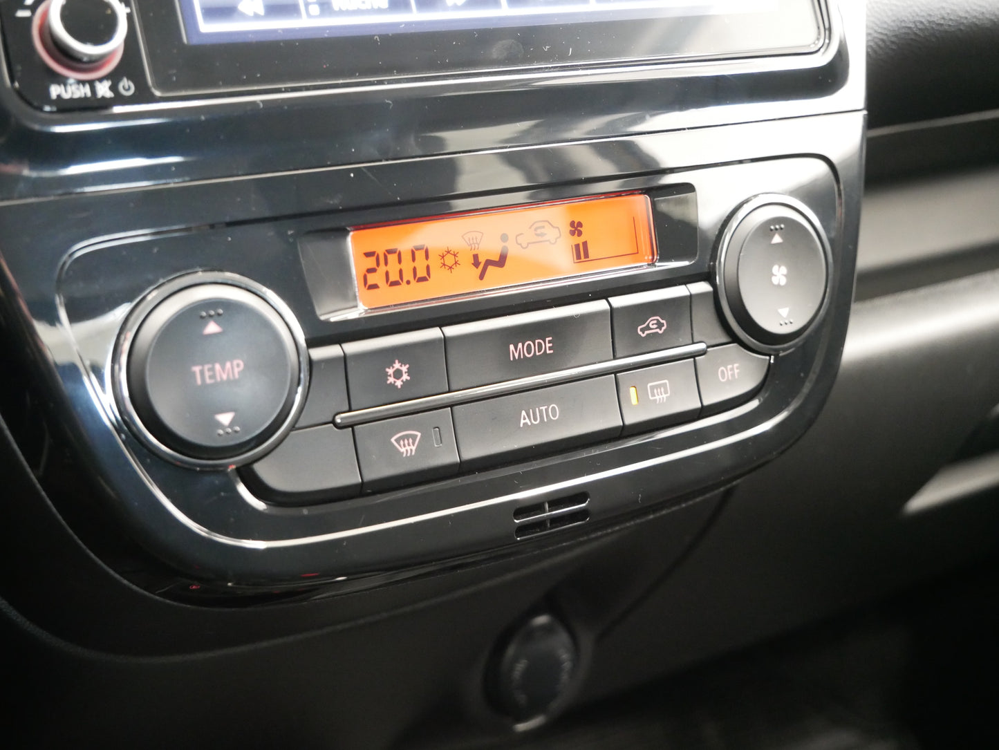 Mitsubishi Space Star 1.2 MIVEC 52 kW