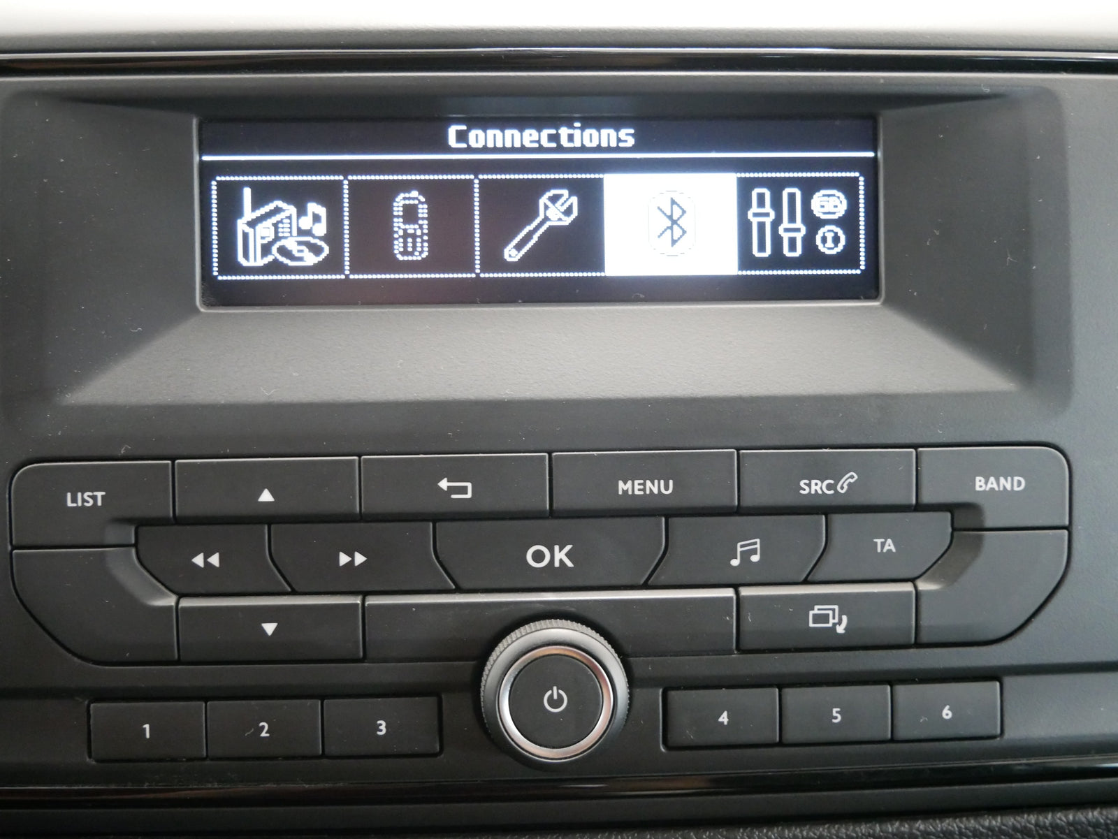 Toyota Proace 1.5D 88 kW 8 míst – foto 19