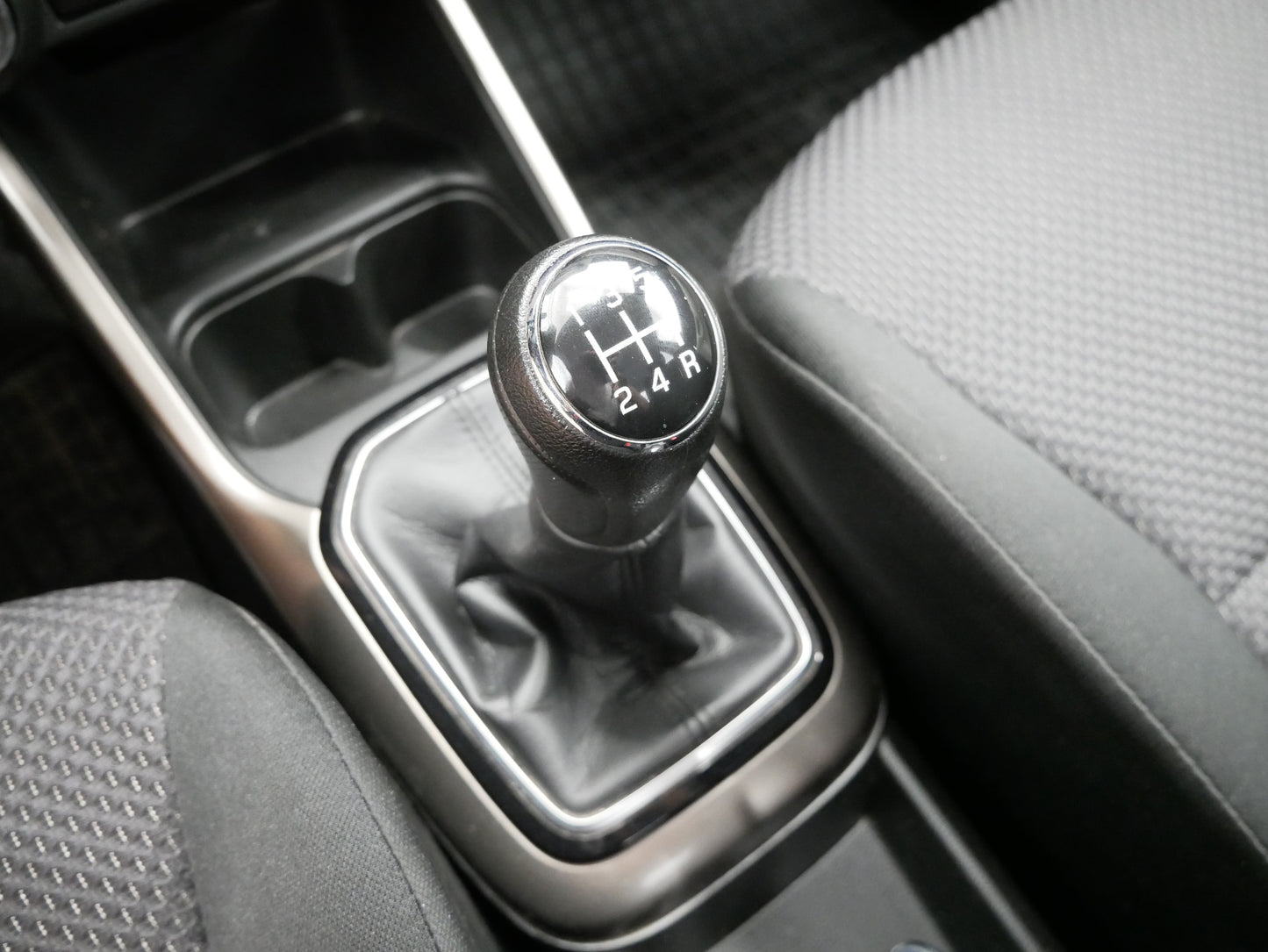 Suzuki Ignis 1.2i Comfort Hybrid