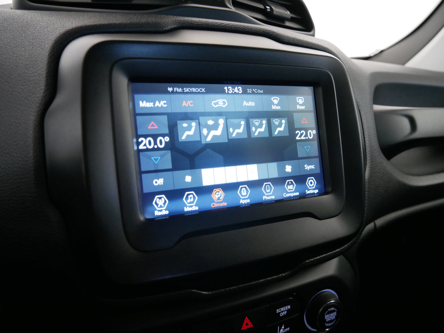 Jeep Renegade 1.0T 88kW Night Eagle