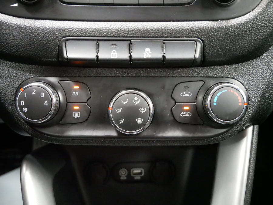 Kia Ceed 1.6 CRDI 100 kW Comfort – foto 19