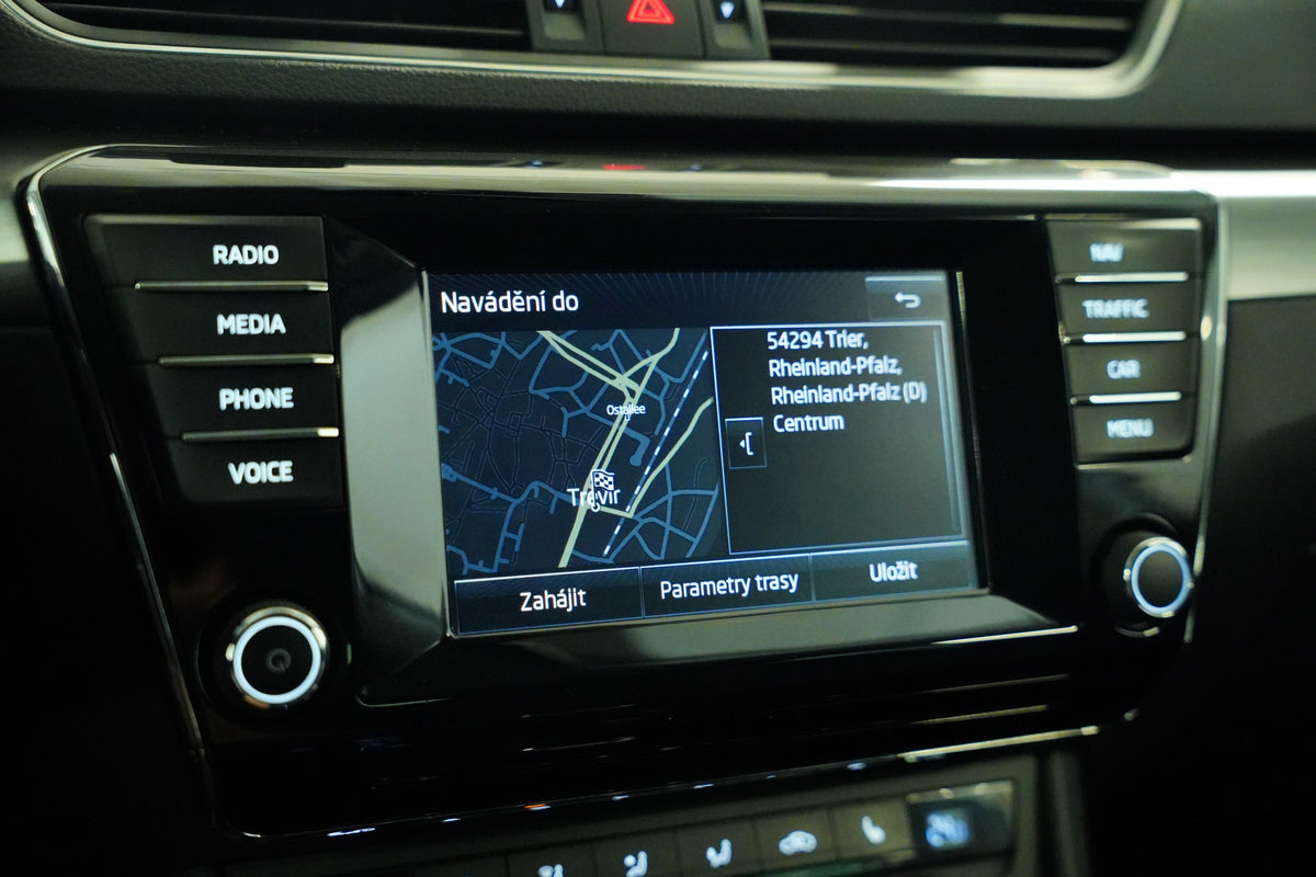 Škoda Superb 2.0 TDI 140 kW Style