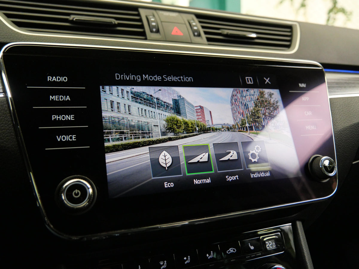 Škoda Superb 2.0 TDI 140 kW 4x4 DSG Style