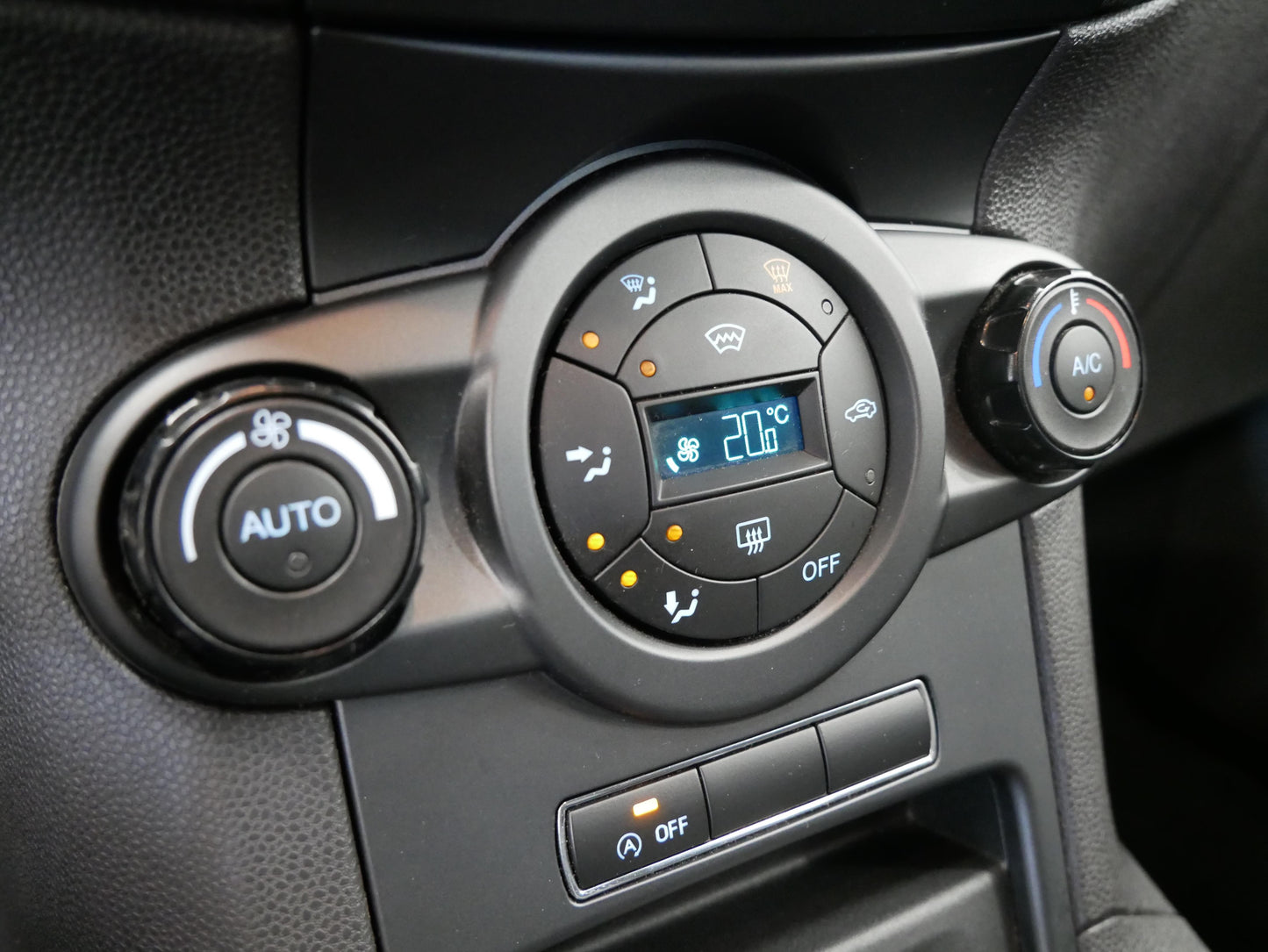 Ford Fiesta 1.0 Ti 59 kW Sync Edition