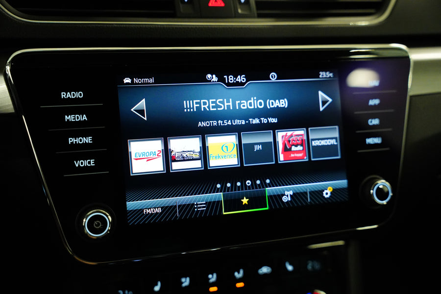 Škoda Superb 2.0 TDI 147 kW DSG 4x4 Style+ – foto 19
