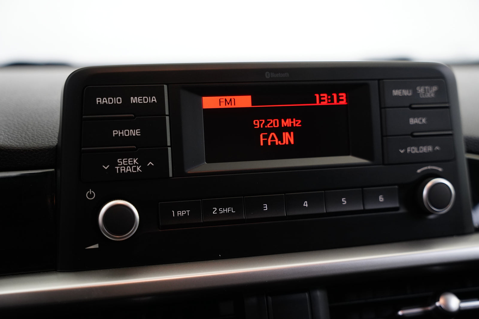 Kia Picanto 1.0 DOHC 49 kW Dream Team – foto 19