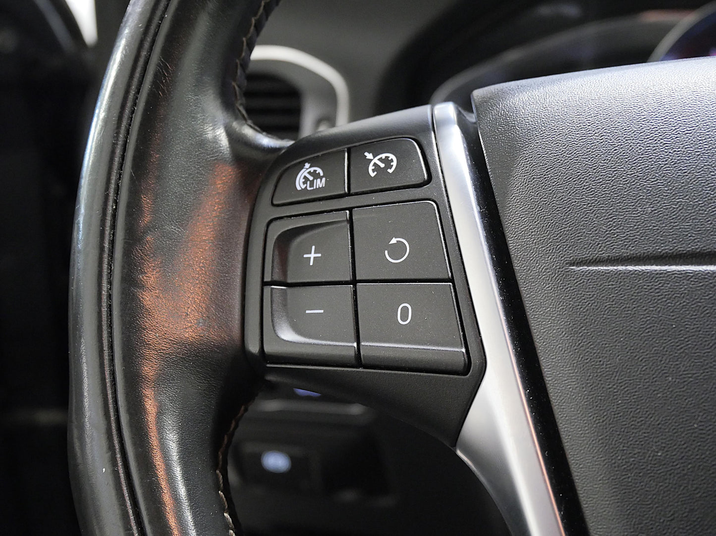 Volvo V60 2.0 D4 Drive-E Edition Moment