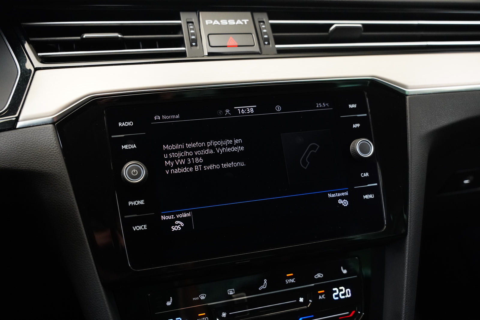 Volkswagen Passat 2.0 TDI 147 kW Elegance – foto 19