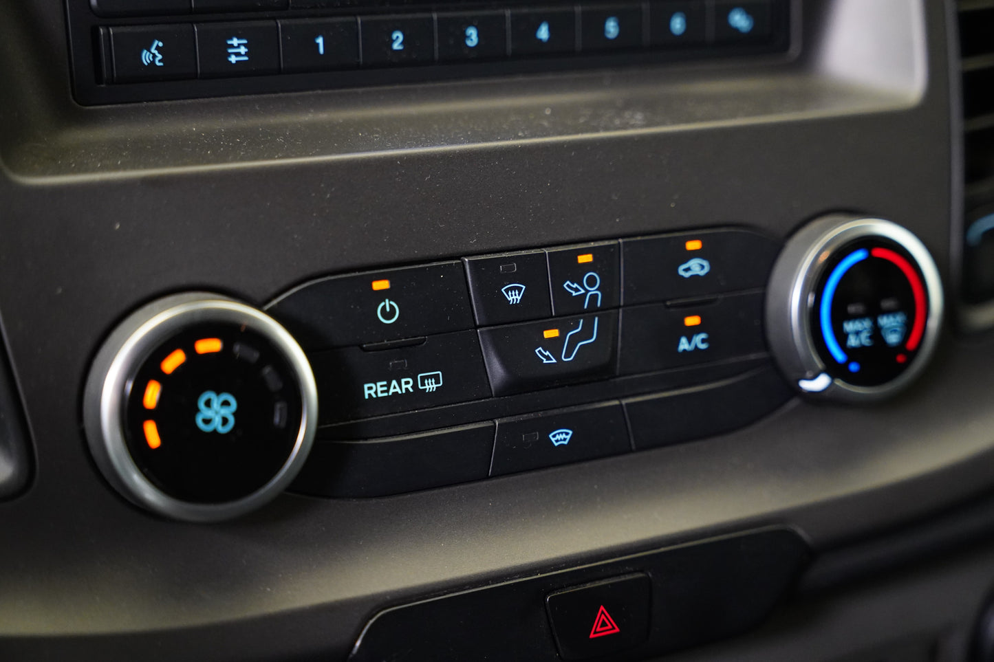 Ford Transit 2.0 EcoBlue 96 kW Trend