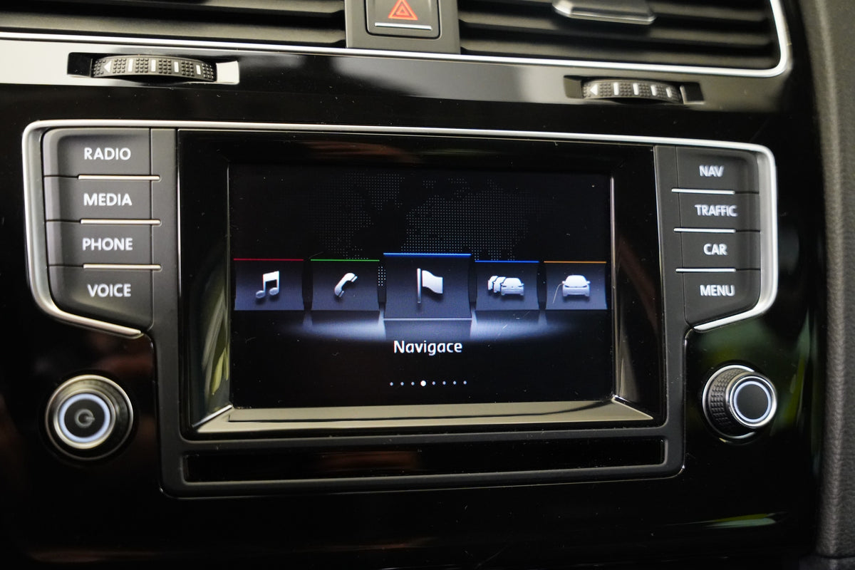 Volkswagen Golf 1.2 TSI 63 kW Cup – foto 19