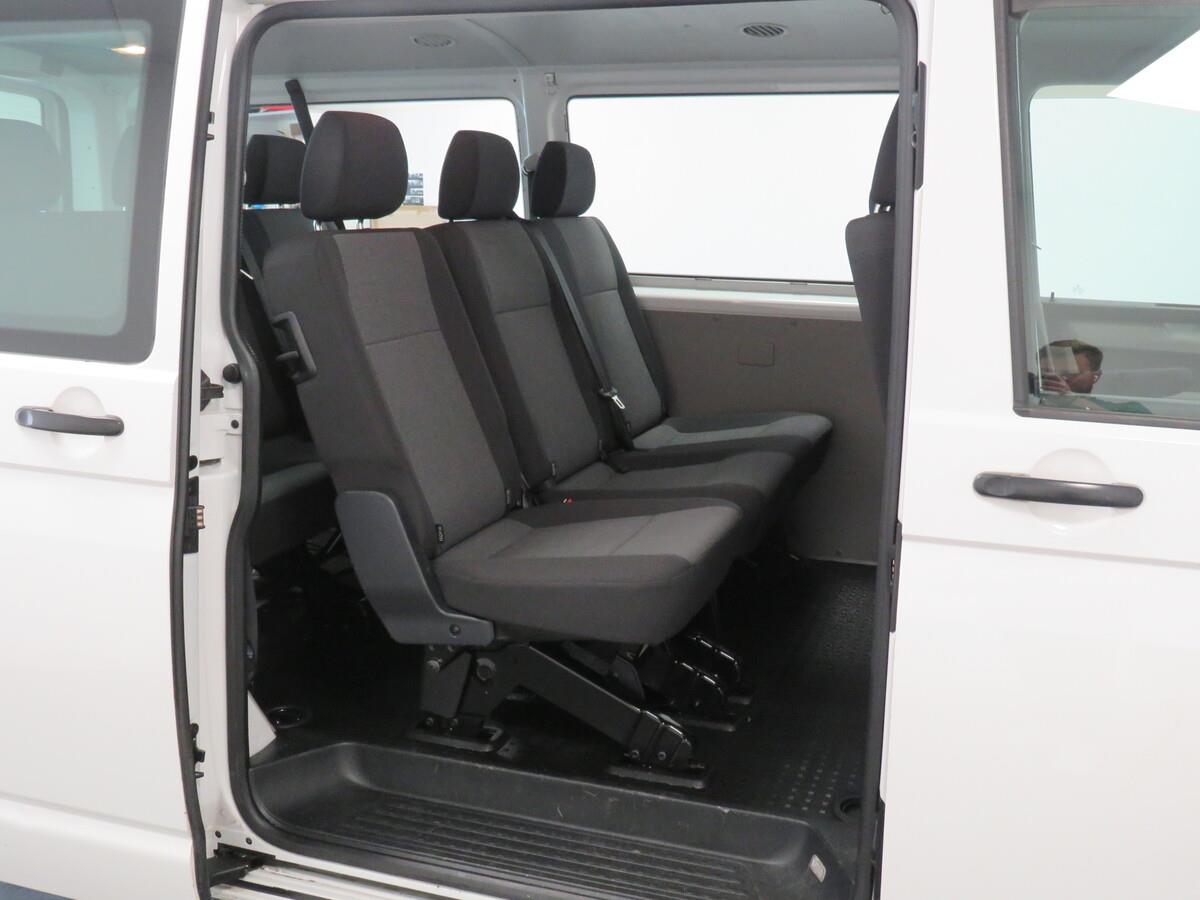 Volkswagen Transporter Kombi 2.0 TDI 110 kW