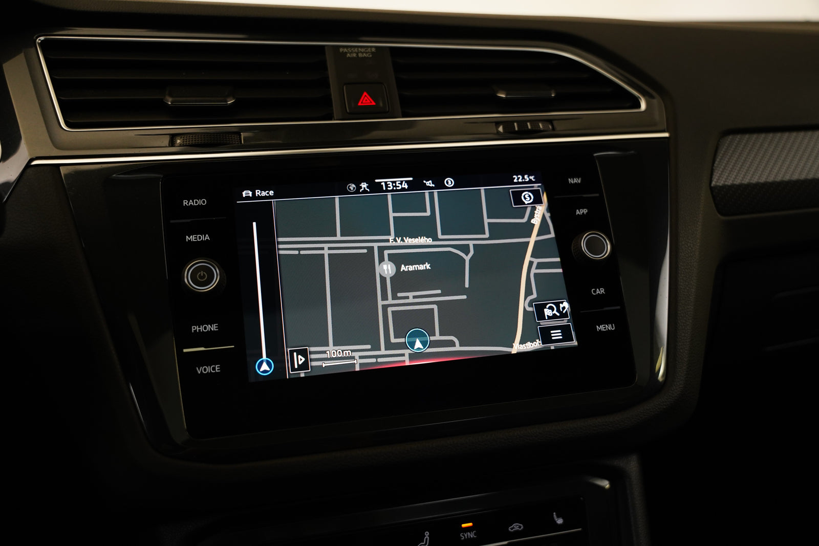 Volkswagen Tiguan 2.0 TSI 235 kW DSG 4Motion R – foto 19