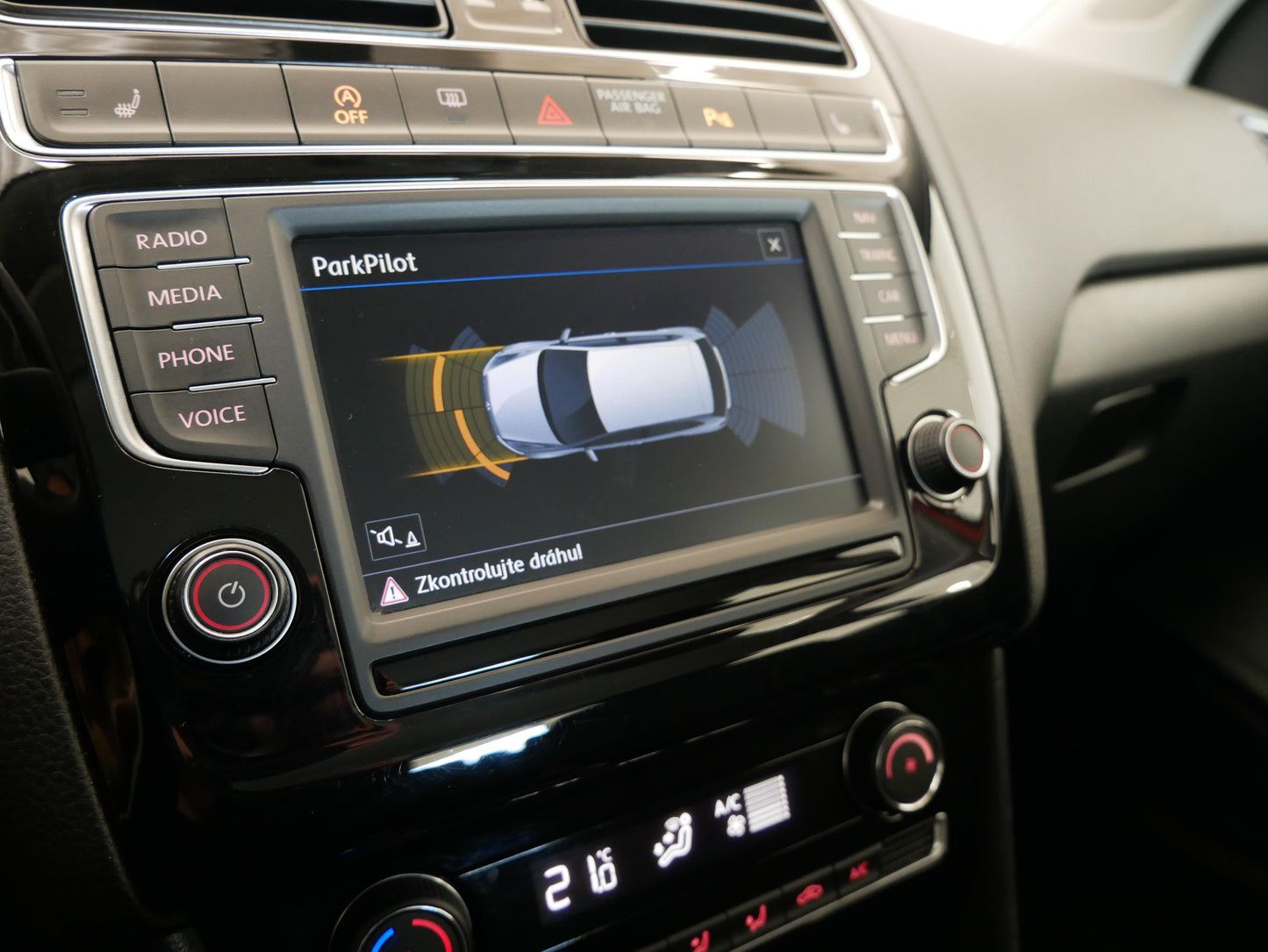 Volkswagen Polo 1.0 55 kW Sound