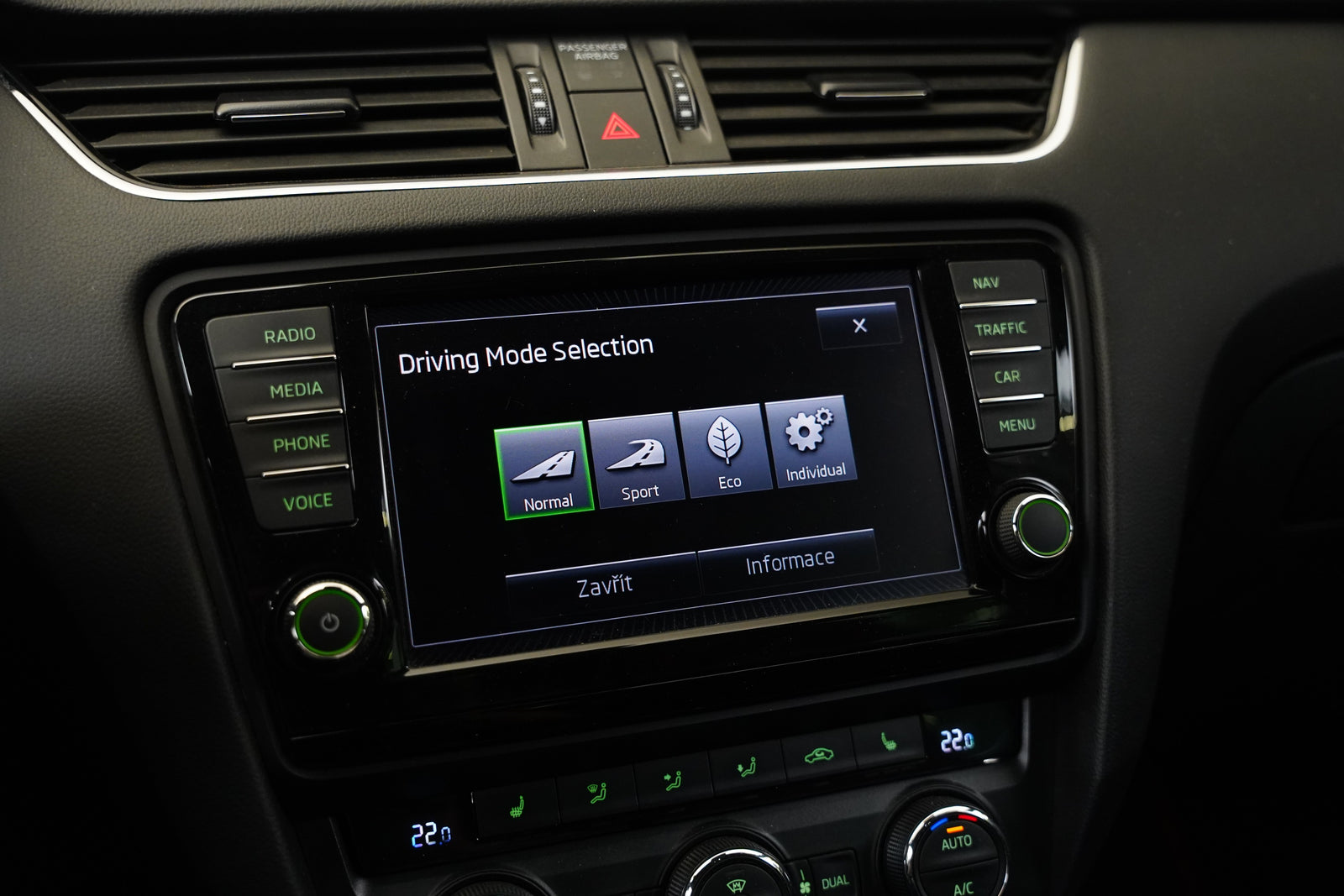 Škoda Octavia 2.0 TSI 162 kW RS – foto 19