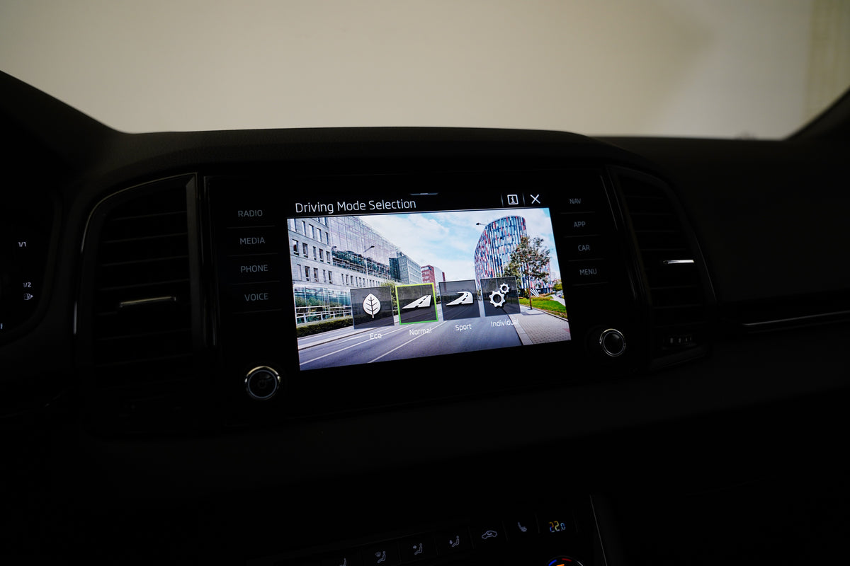 Škoda Karoq 1.5 TSI 110 kW DSG Sportline – foto 19
