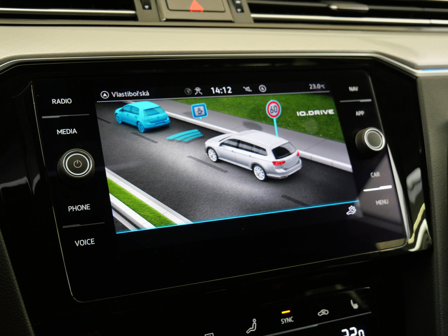 Volkswagen Passat 2.0 TDI 110 kW Business