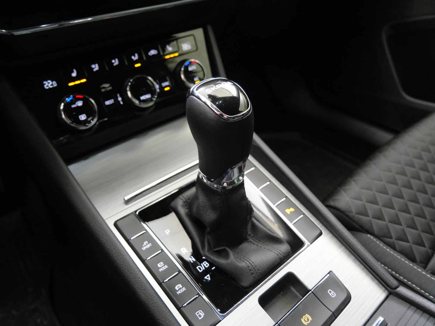 Škoda Superb 1.4 TSI 115 kW iV Ambition