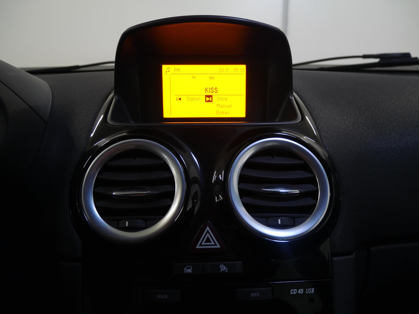 Opel Corsa 1.2i 63kW