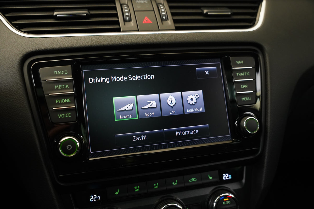 Škoda Octavia 2.0 TDI 135 kW RS – foto 19