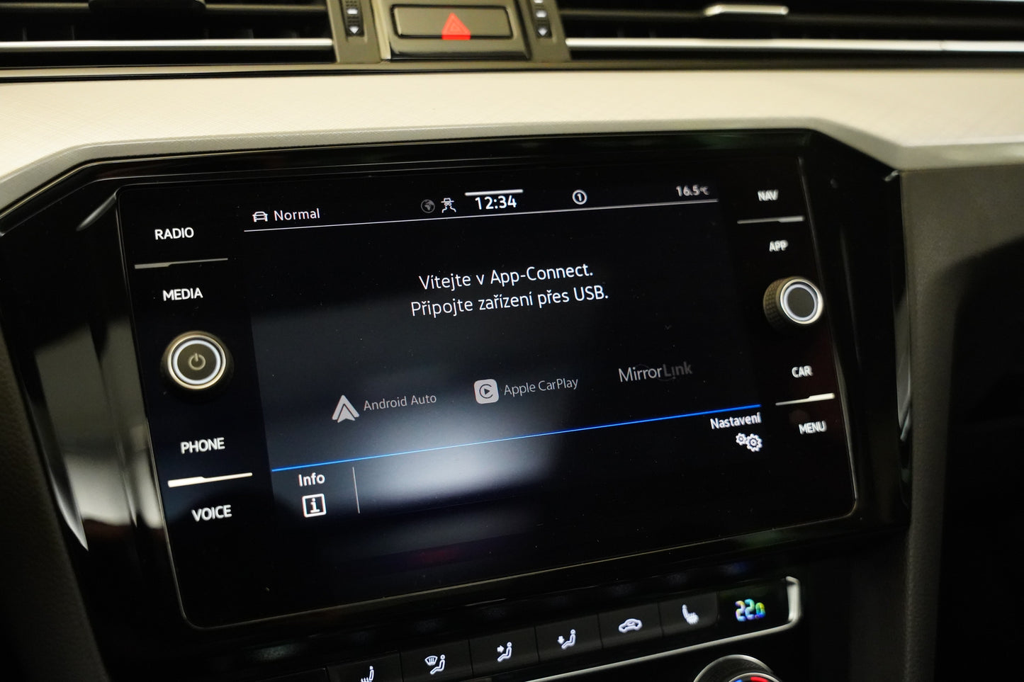 Volkswagen Passat 2.0 TDI 140 kW Business