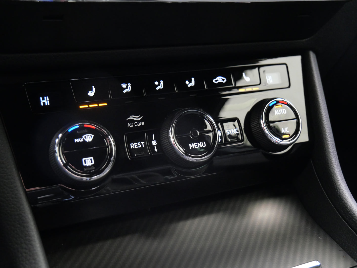 Škoda Superb 1.5 TSI 110 kW DSG SportLine