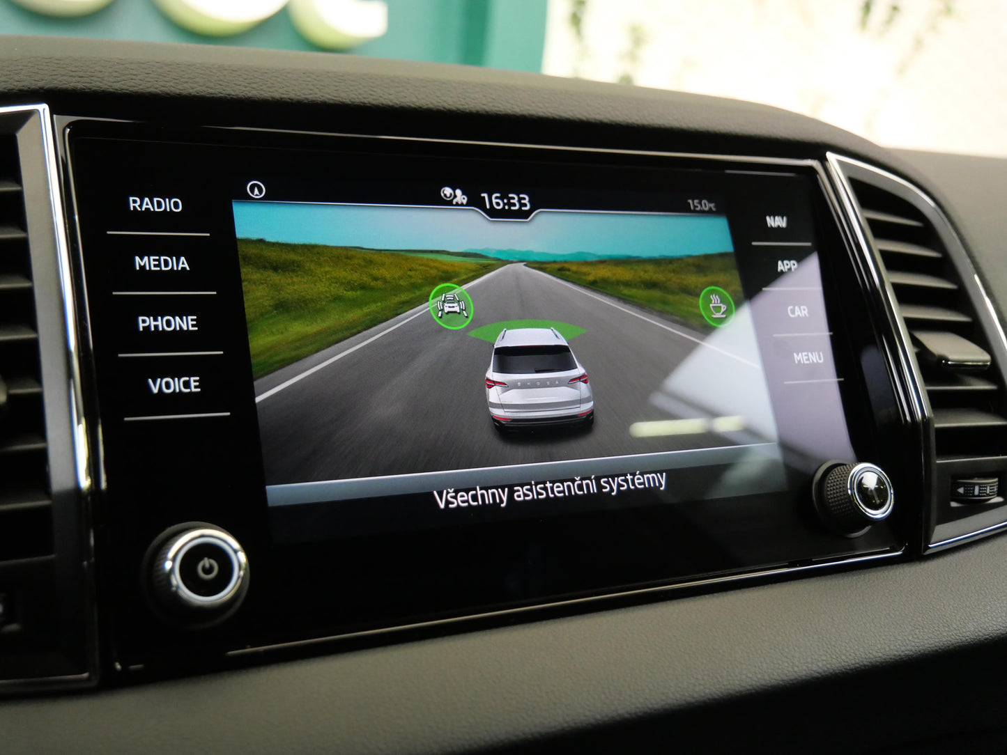 Škoda Karoq 1.5 TSI 110 kW Ambition