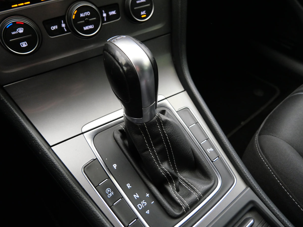 Volkswagen Golf 1.6 TDI 81 kW Lounge – foto 19
