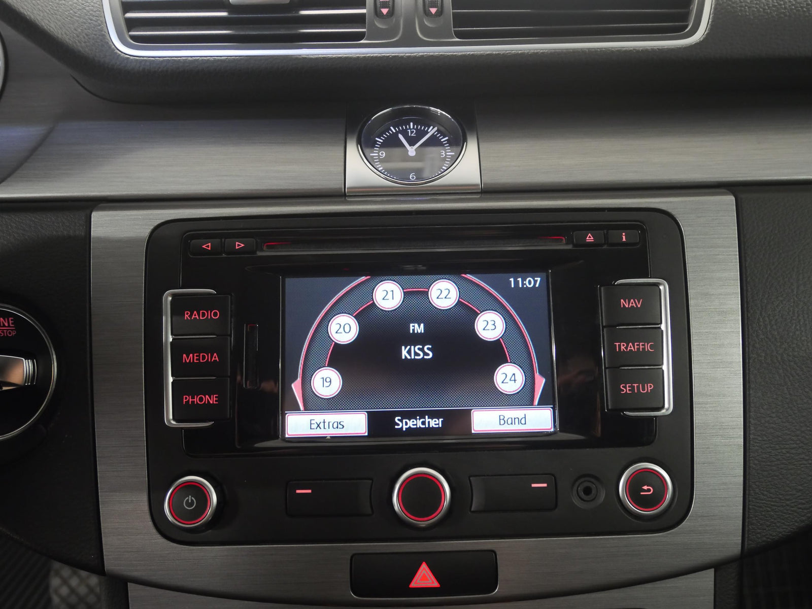 Volkswagen Passat 2.0 TDI 103 kW Comfortline – foto 20