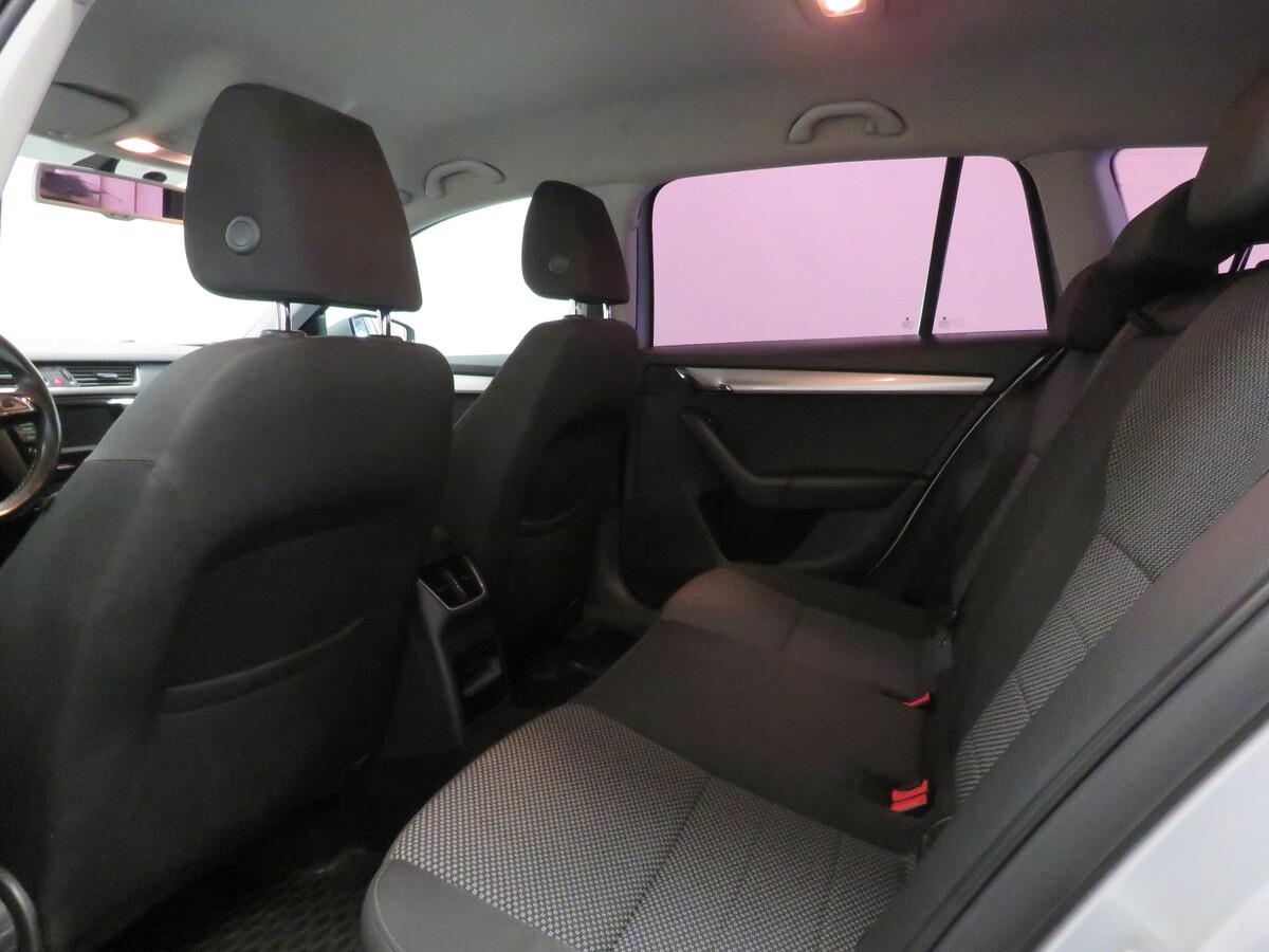 Škoda Octavia 1.6 TDI 77 kW DSG Ambition