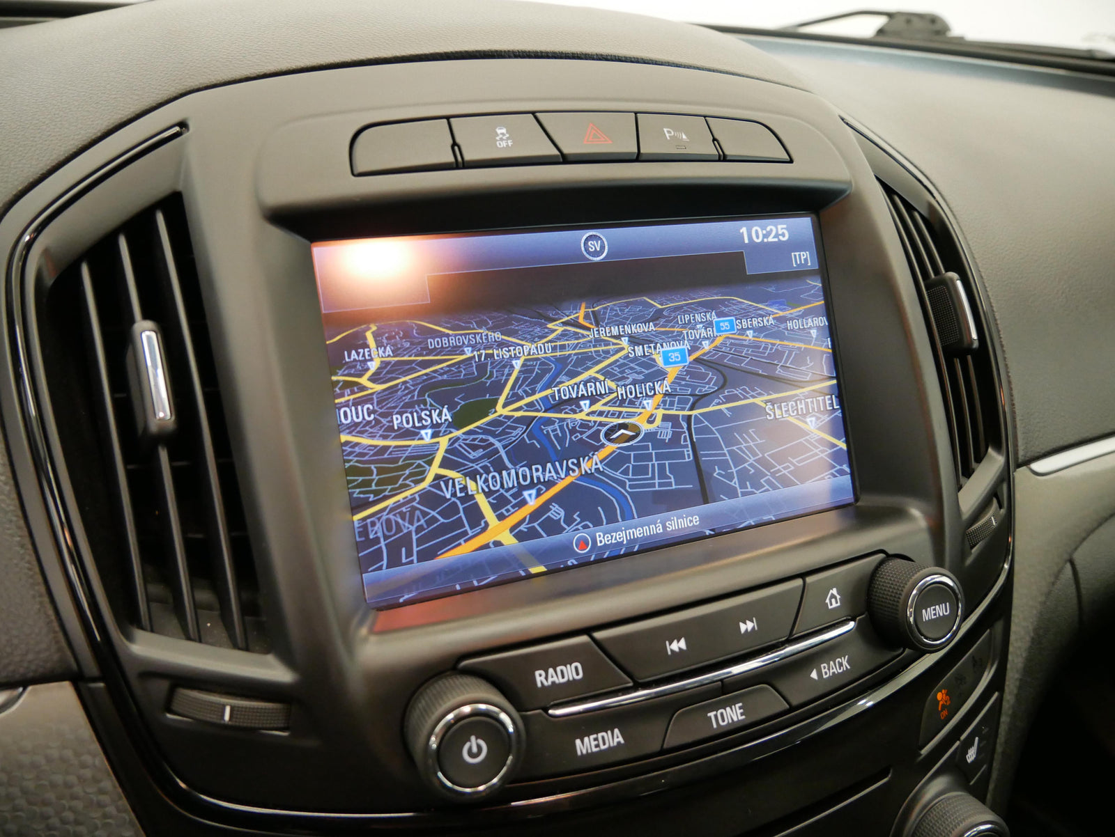 Opel Insignia 1.6 CDTi 88 kW – foto 19