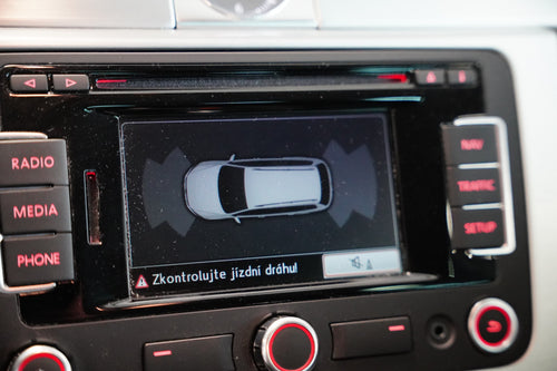 Volkswagen Passat 2.0 TDI 103 kW DSG Highline – foto 19