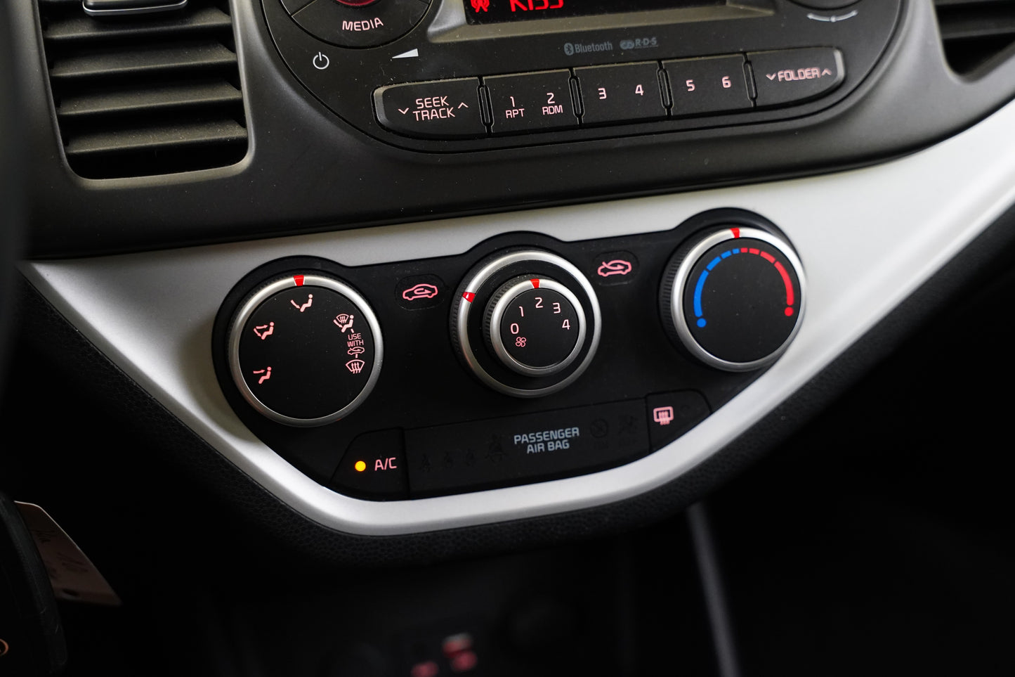 Kia Picanto 1.0 i  49 kW Sensation