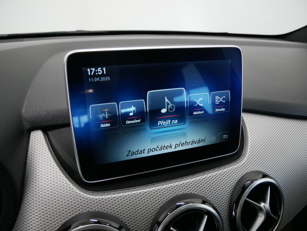 Mercedes-Benz Třídy B 180d 80 kW Urban – foto 19