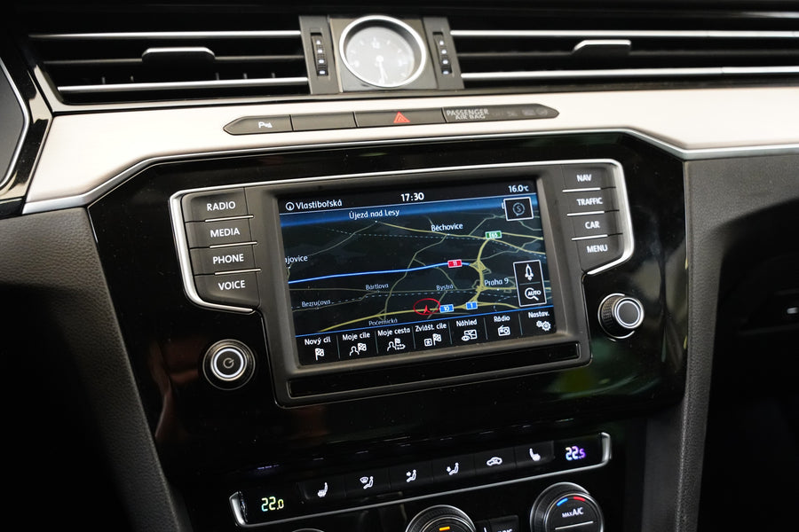 Volkswagen Passat 2.0 TDI 110kW DSG Highline – foto 19