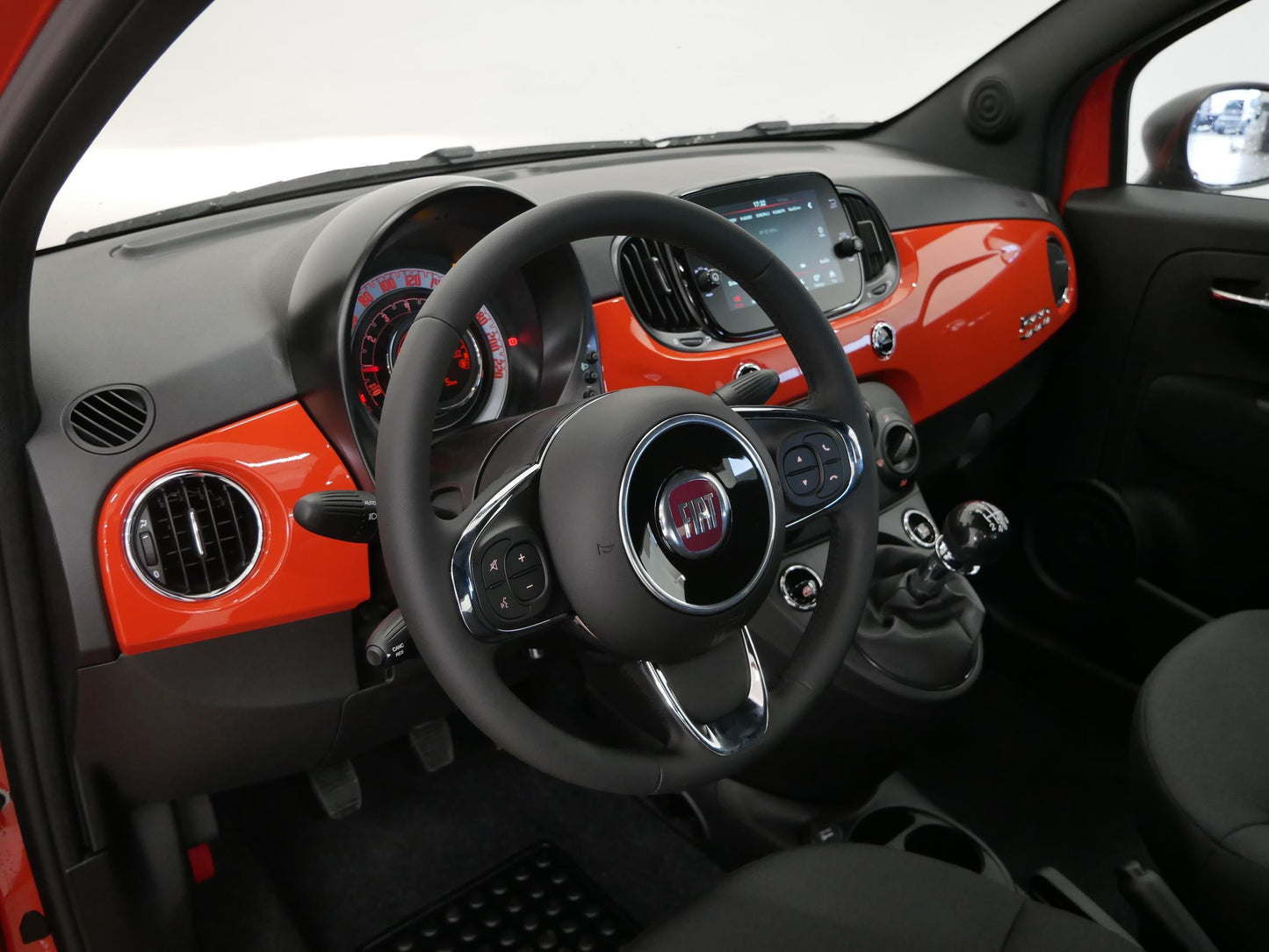 Fiat 500 1.0 BSG 51 kW ITALIA