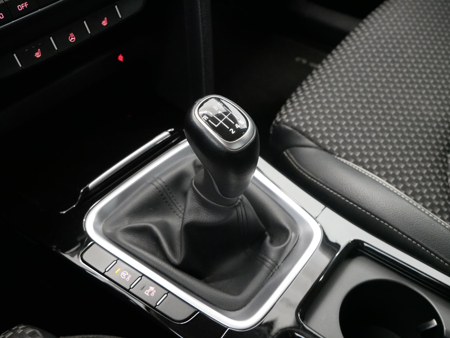 Kia XCeed 1.4T-GDI 103 kW LOUNCH EDITION